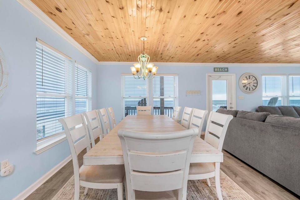 Plenty of seating at the dining table