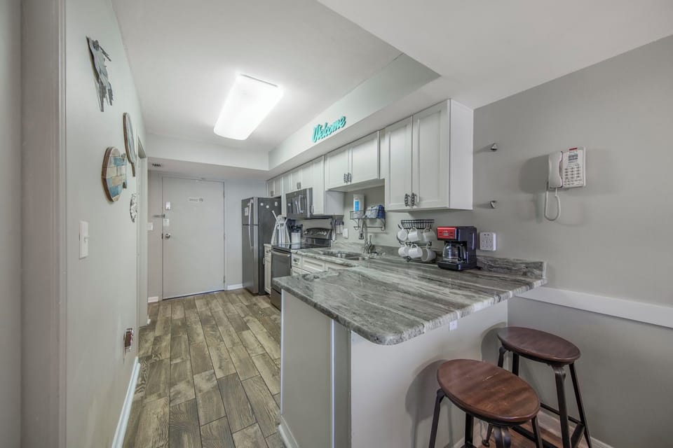 Great kitchen space