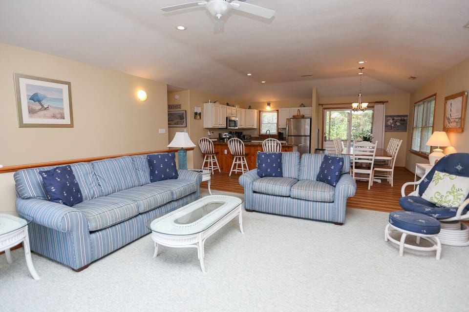 Great Room 2023