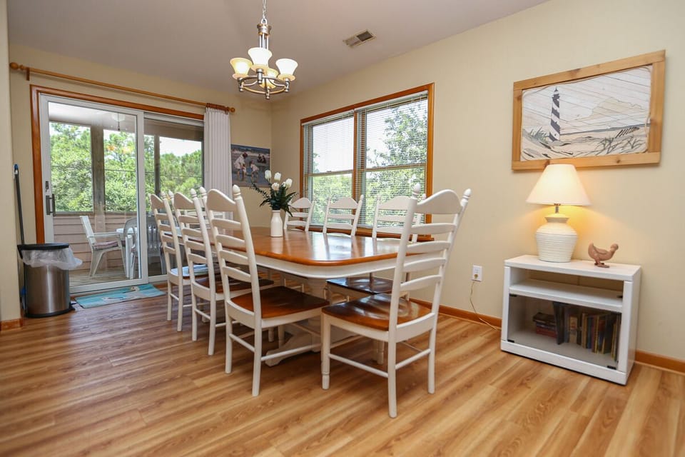 Dining Room 2023
