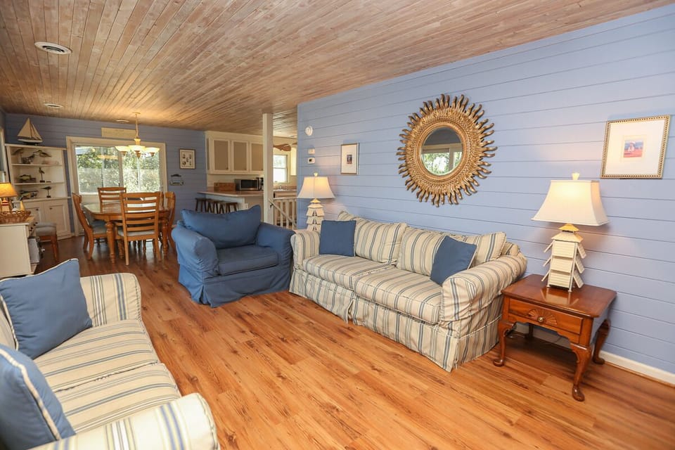 Living Room 2023