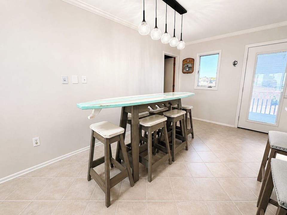 Dining 1 2026