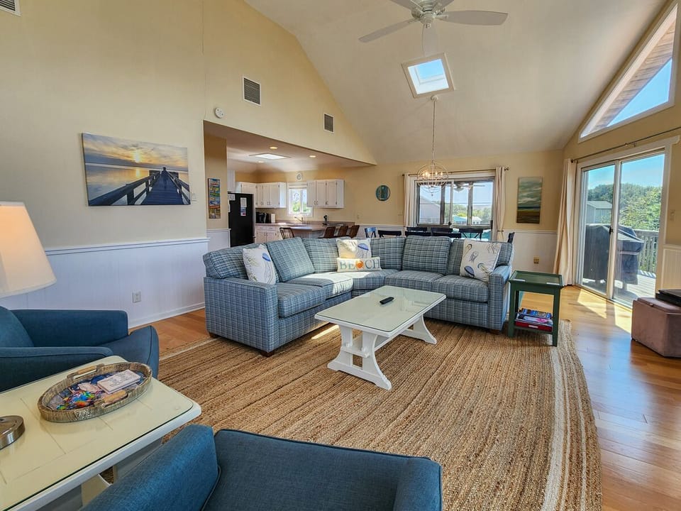 Great Room 2023