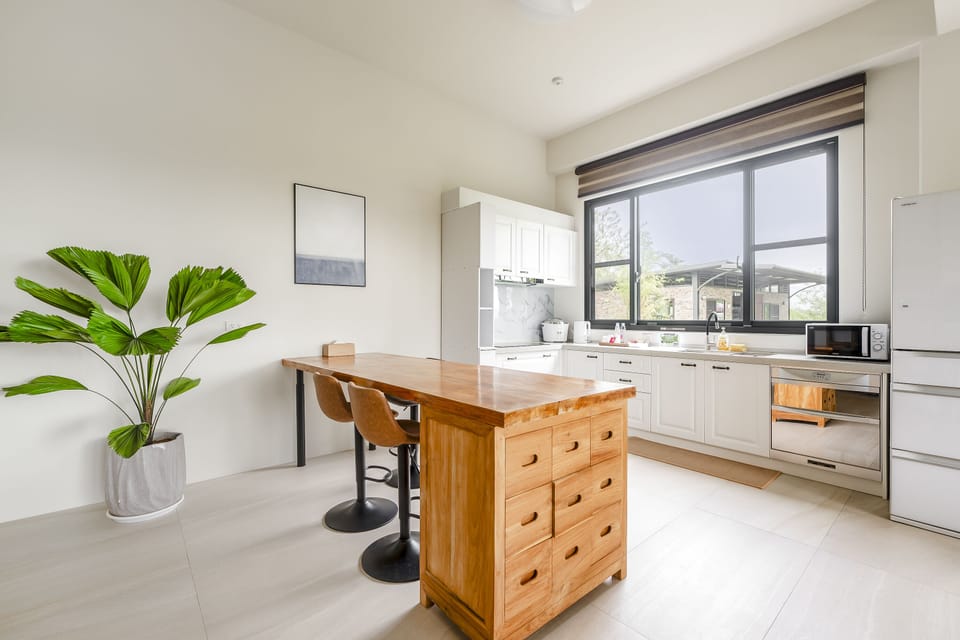 Family Room with Garden View | Free WiFi, bed sheets