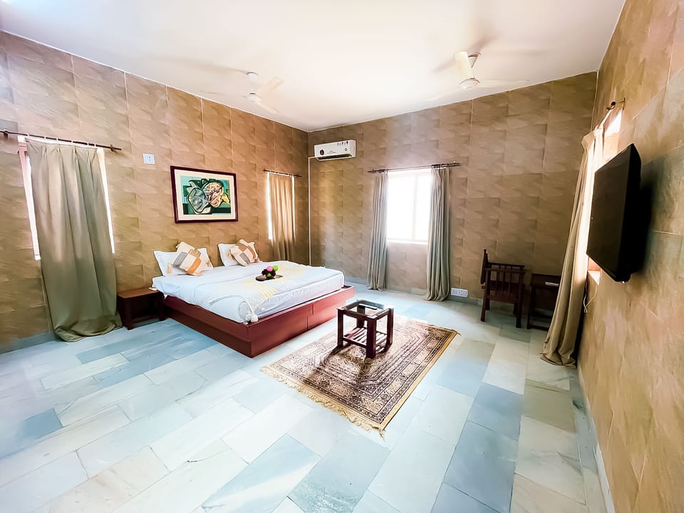 Villa | 3 bedrooms, desk, laptop workspace, free WiFi