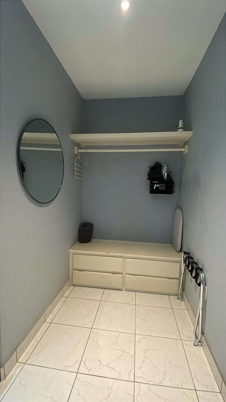 Standard Room | Wardrobe