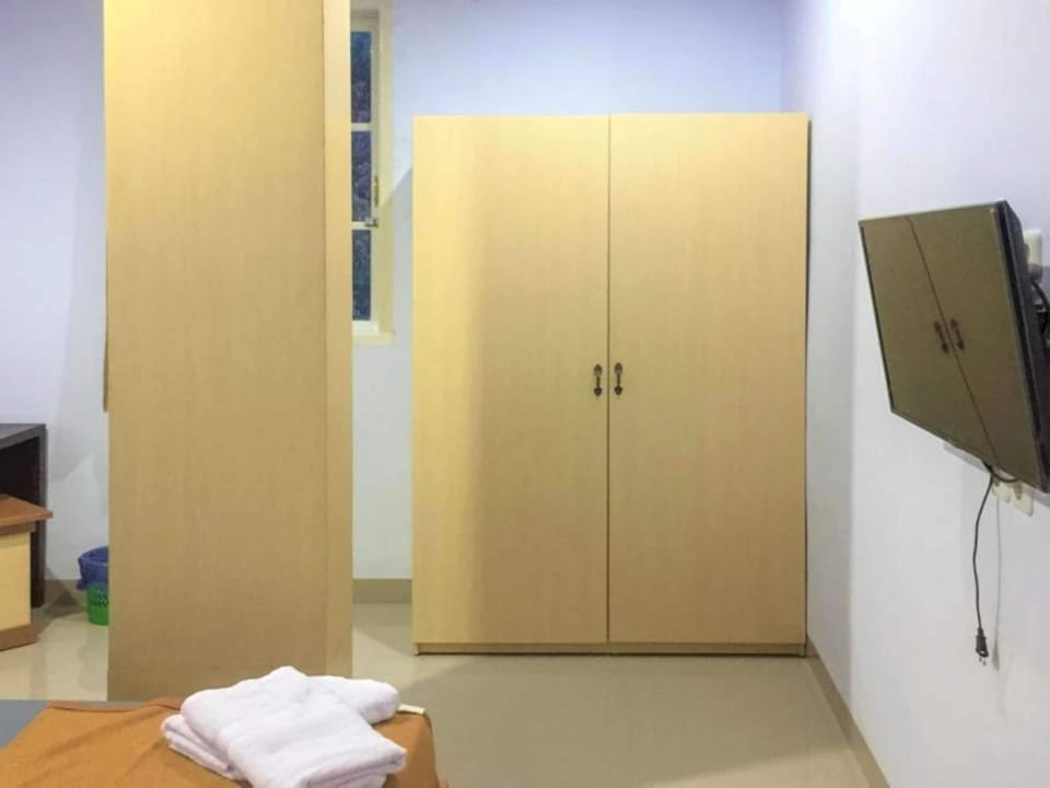 Deluxe Double Room | WiFi (free), bed sheets