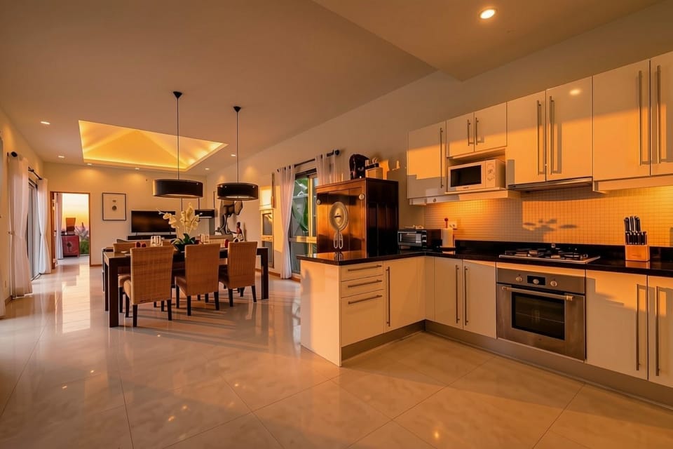 Ivory Pool Villa, Dreamy Villa With Sparkling Pool (11168)