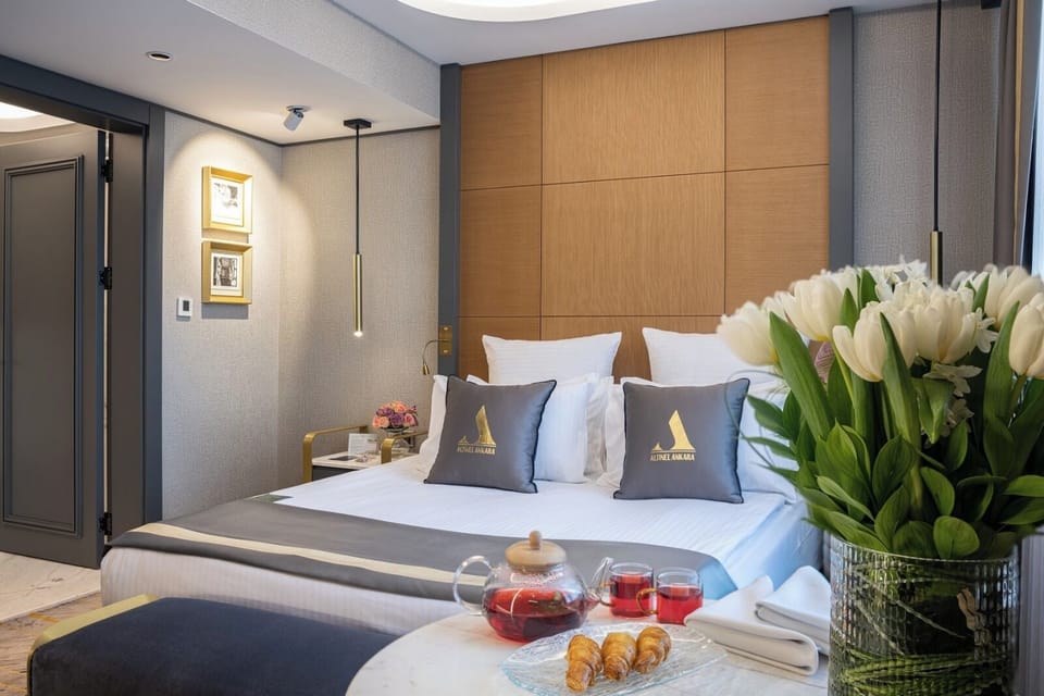 Premium Double Room | Frette Italian sheets, premium bedding, down comforters, pillowtop beds