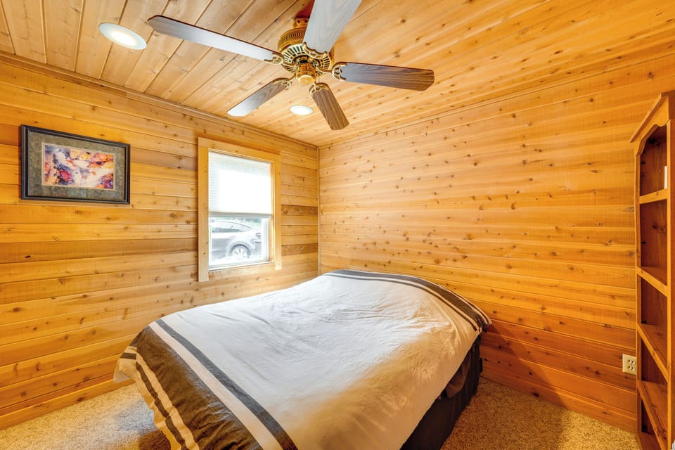 Cottage (2 Bedrooms) | Interior