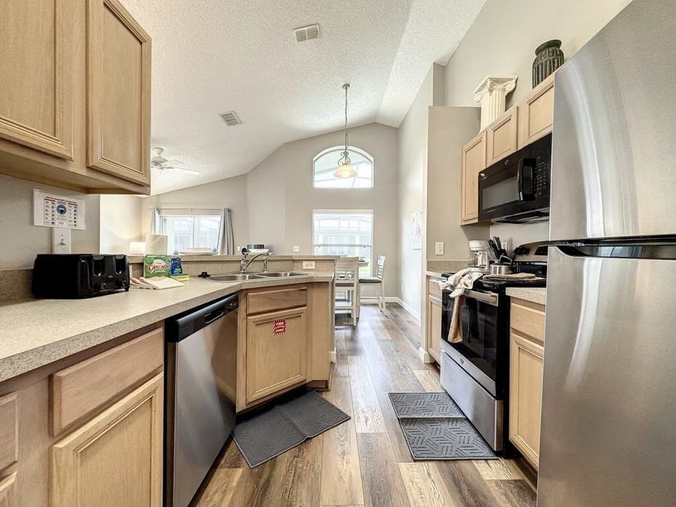 Villa, 4 Bedrooms | Private kitchen