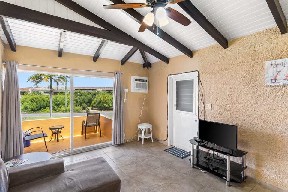 Condo, 1 Bedroom | Exterior