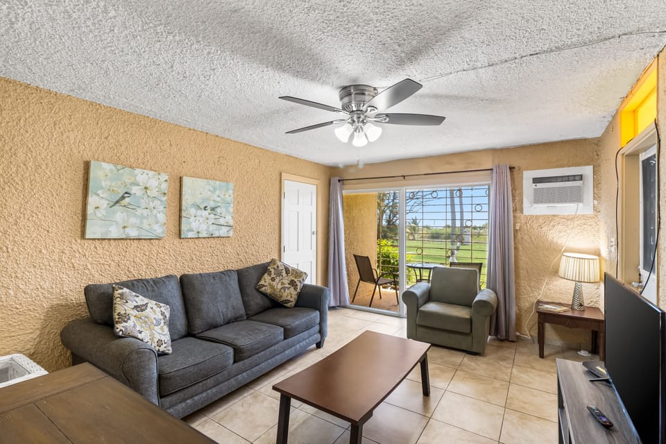 Condo, 1 Bedroom | Living area | Smart TV