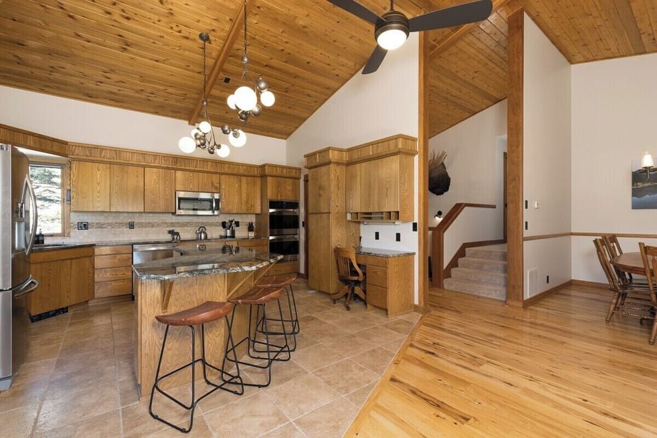 Fully equipped kitchen