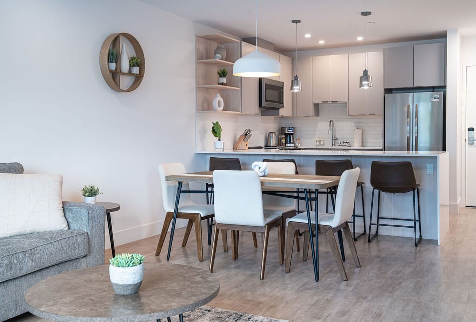Condo | In-room dining