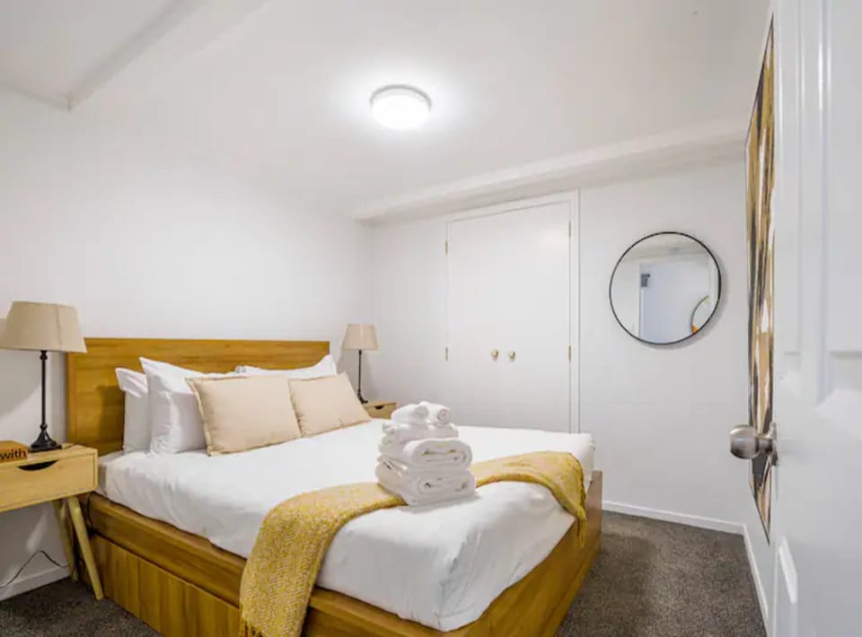 Apartment | 3 bedrooms, iron/ironing board, free WiFi