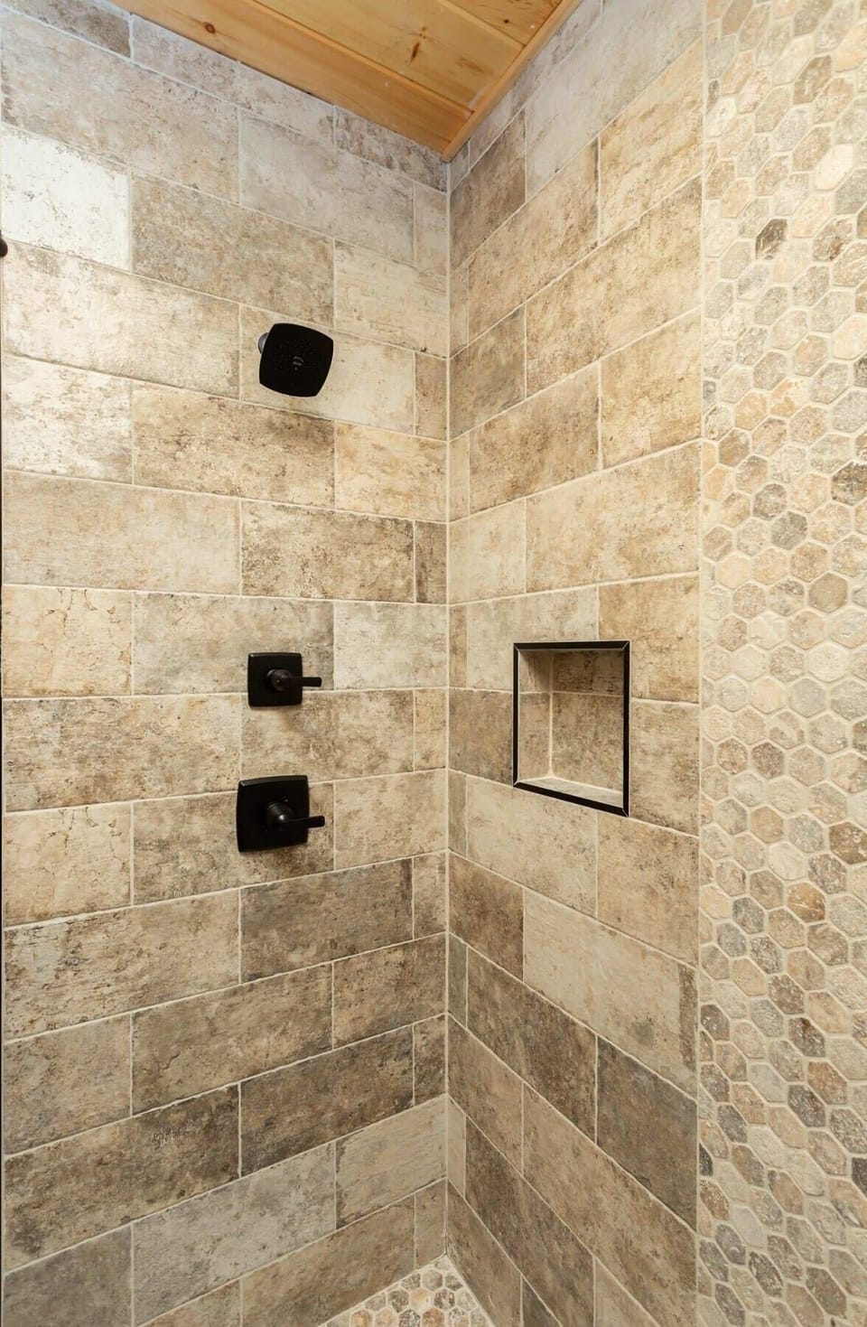 Bathroom 1 Custom Tile Shower!