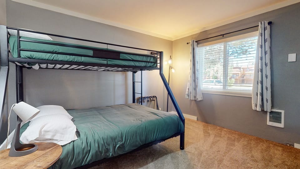 Condo, 2 Bedrooms | 2 bedrooms, iron/ironing board, WiFi (free)