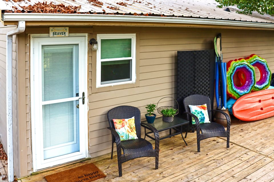 Porch | Floaties