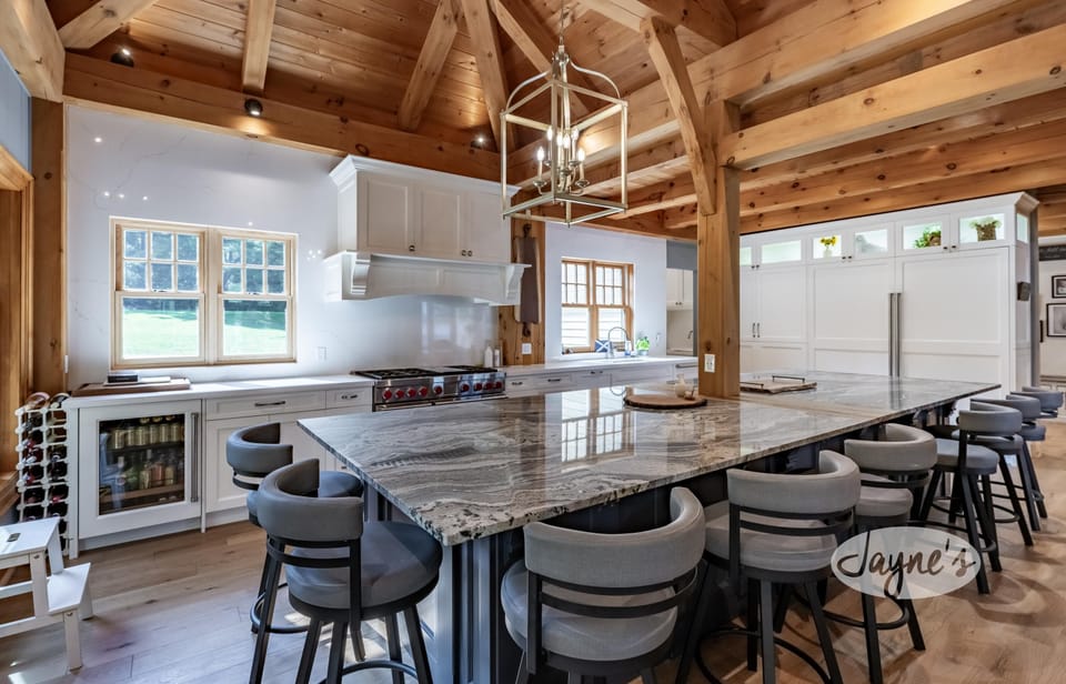 Kitchen &amp; Bar Seating