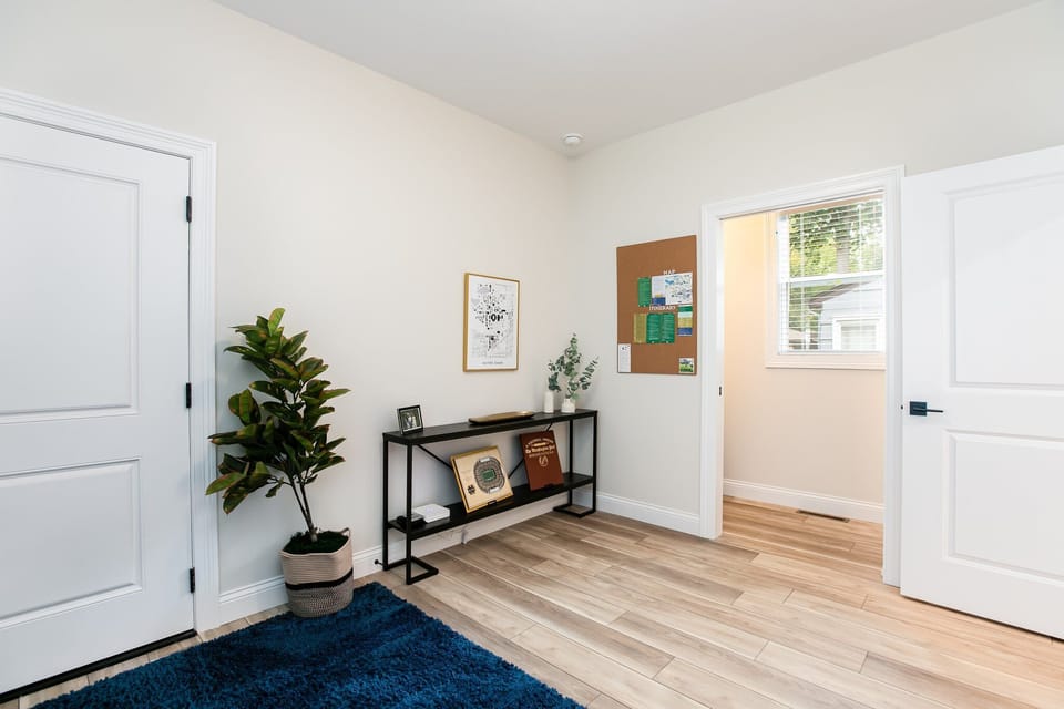 Main House Mudroom