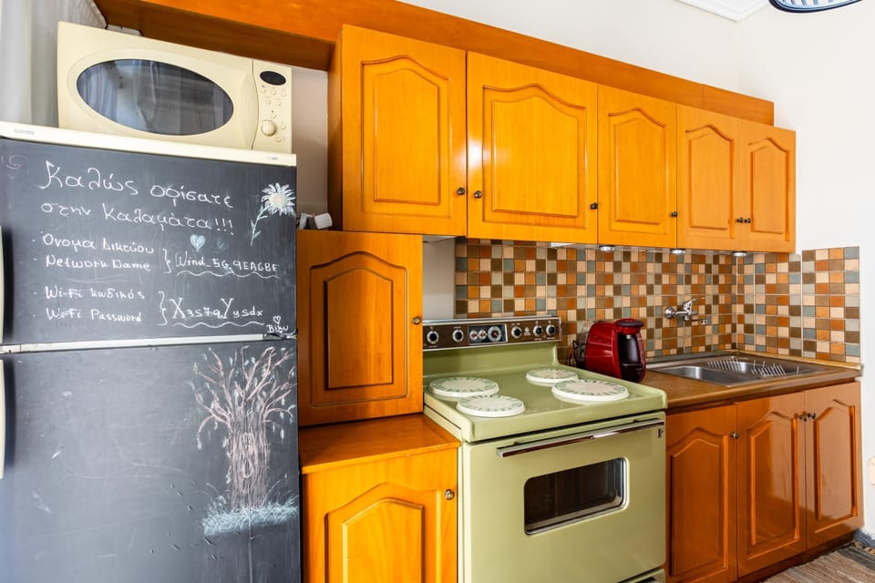 Fully Equipped Kitchen for Your Stay – Convenient layout with all the essentials for easy meal prep.