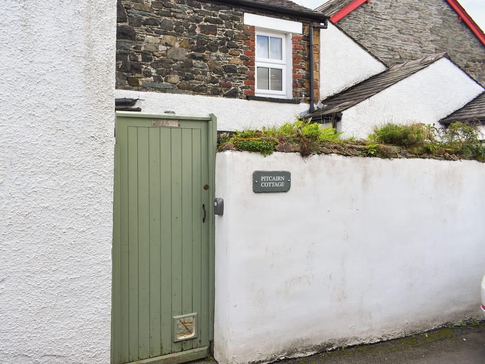 Double bedroom | Pitcairn Retreat- Pitcairn Cottage - Pitcairn Retreat, Keswick