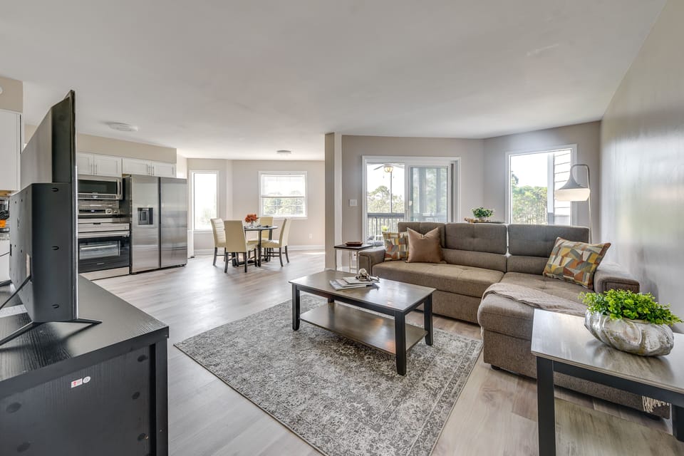 Apartment (2 Bedrooms) | Front of property