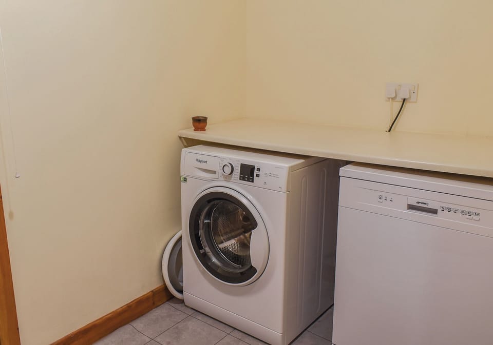 Utility room | Cysgod Y Coed, Llanbedr