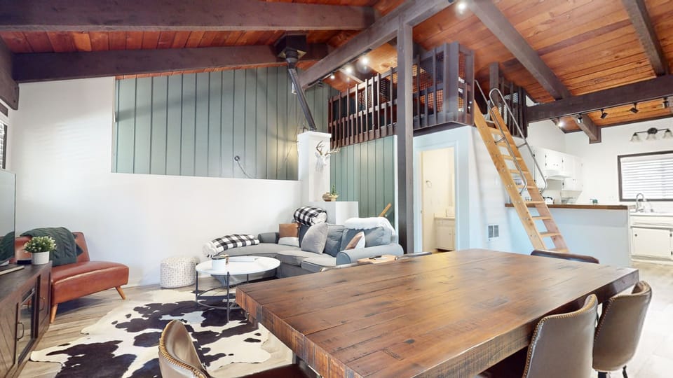 Indoors, House, Loft, Furniture, Living Room