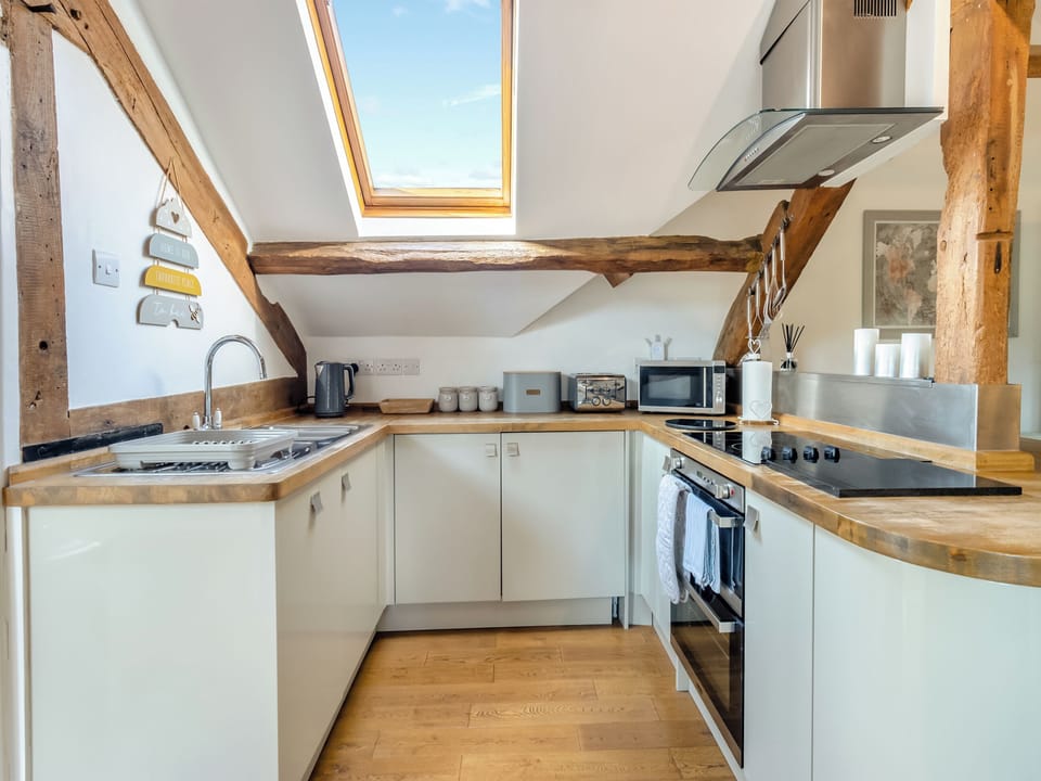 Kitchen | Walker&rsquo;s Retreat - Clehonger Retreats, Clehonger