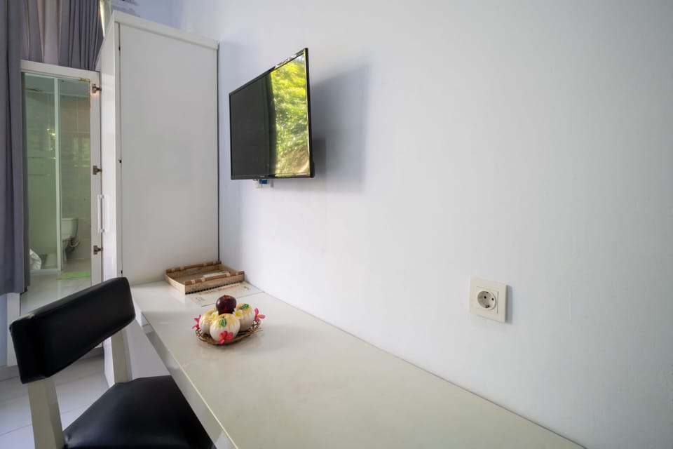Superior Double Room, 1 Bedroom, Non Smoking, Garden View | Down comforters, memory foam beds, minibar, individually decorated