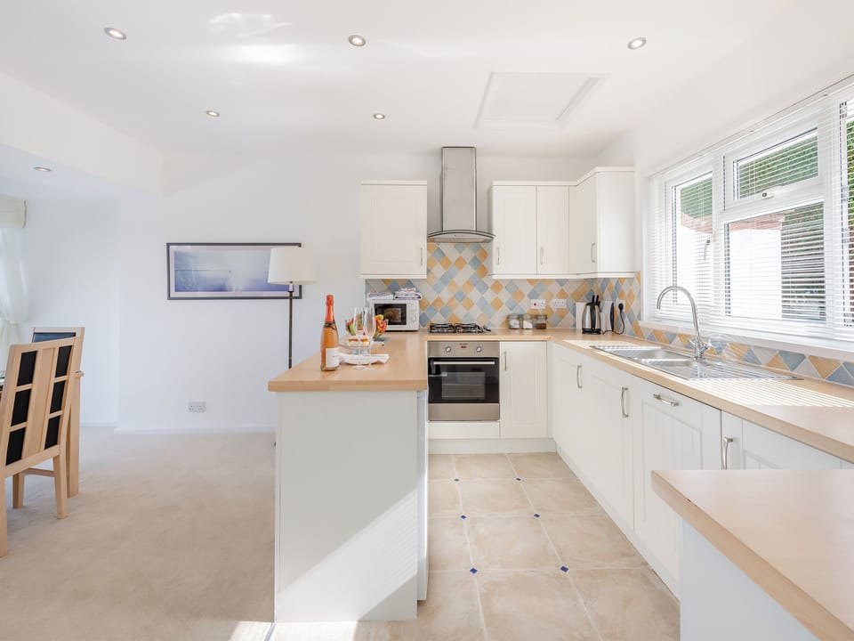 Kitchen | Heath Lodge, Brixham