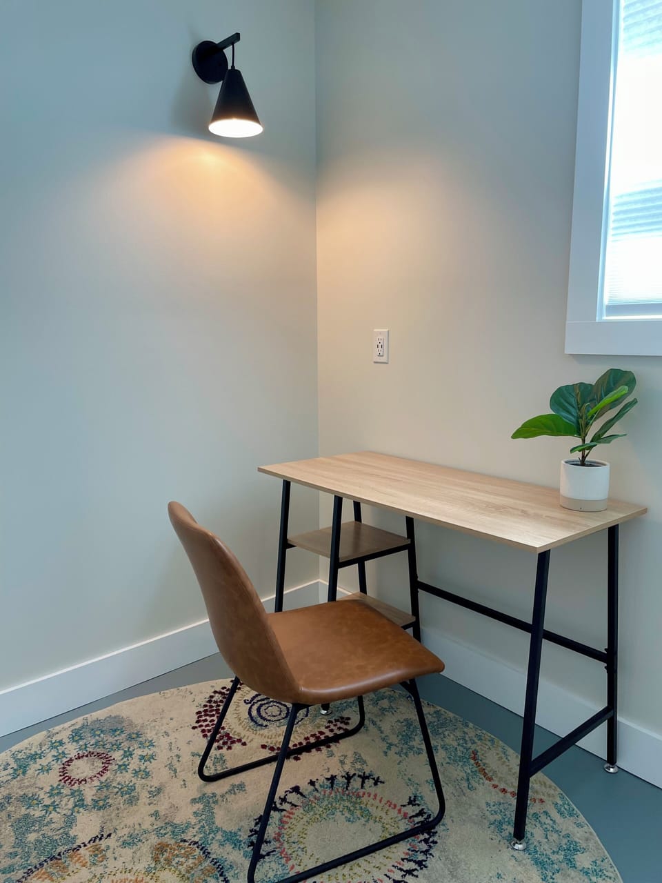 Small office in primary bedroom. 