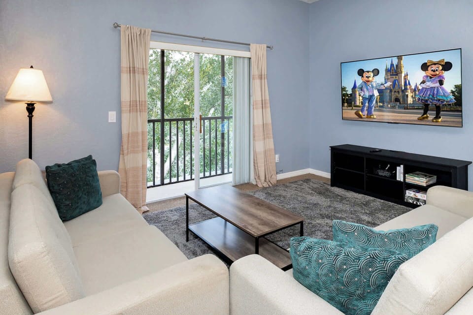Condo, Multiple Beds, Pool Access, Garden View (Dreamers Oasis At Bahama Bay) | Living area | 42-inch flat-screen TV with digital channels