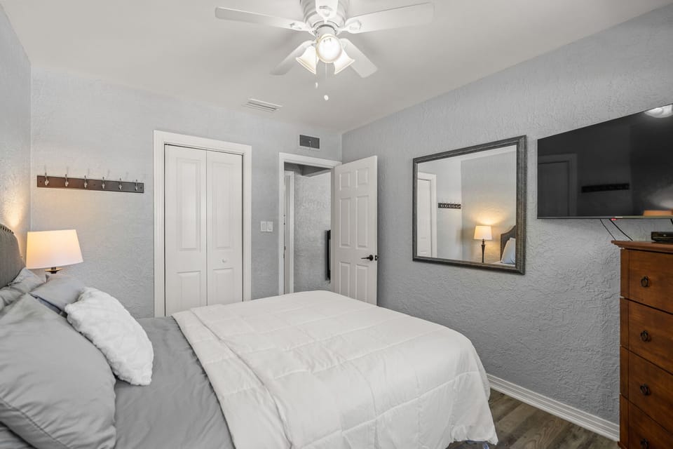 There's a large closet and dresser for ample storage.