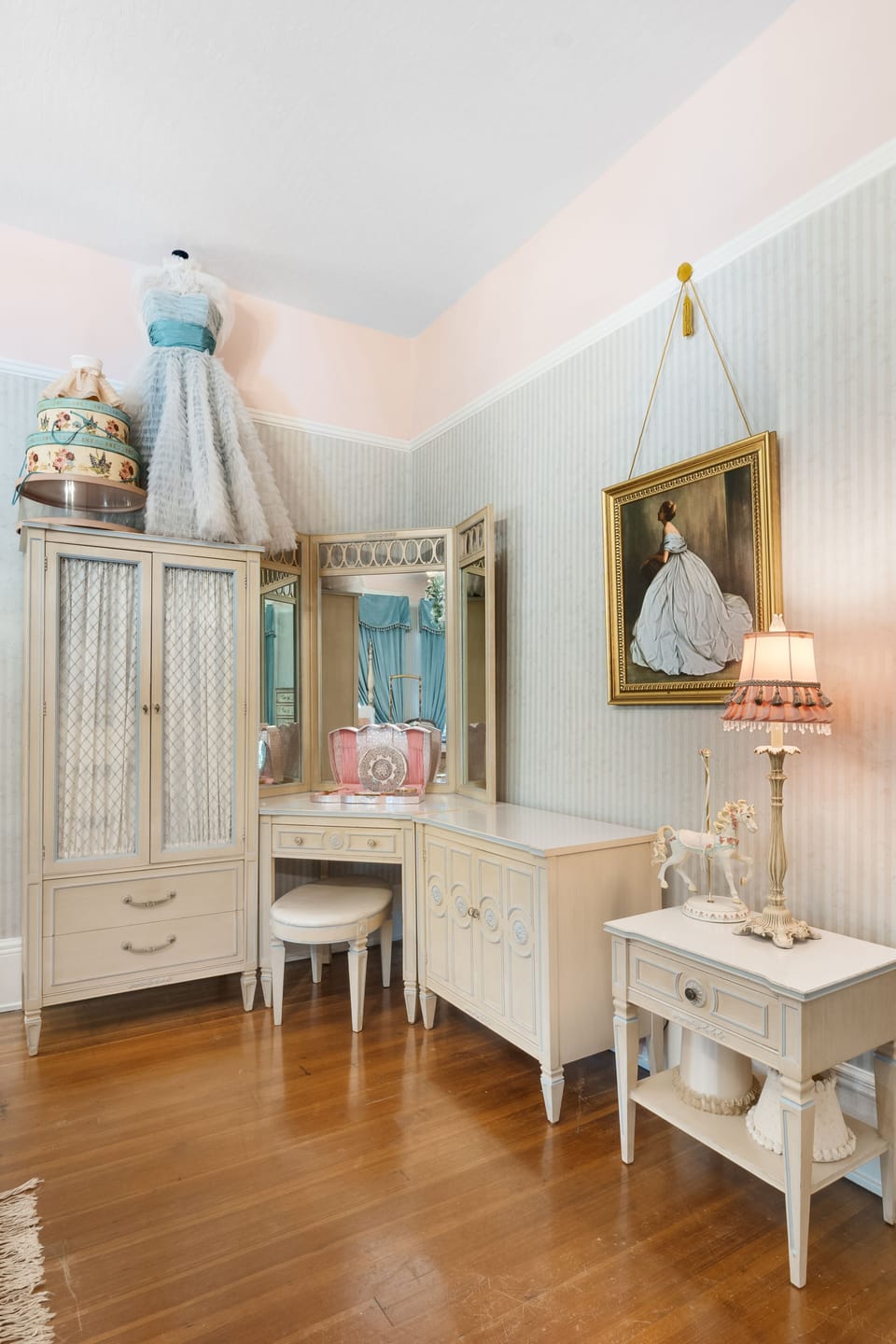 Deluxe Room | Individually decorated, individually furnished, free WiFi, bed sheets