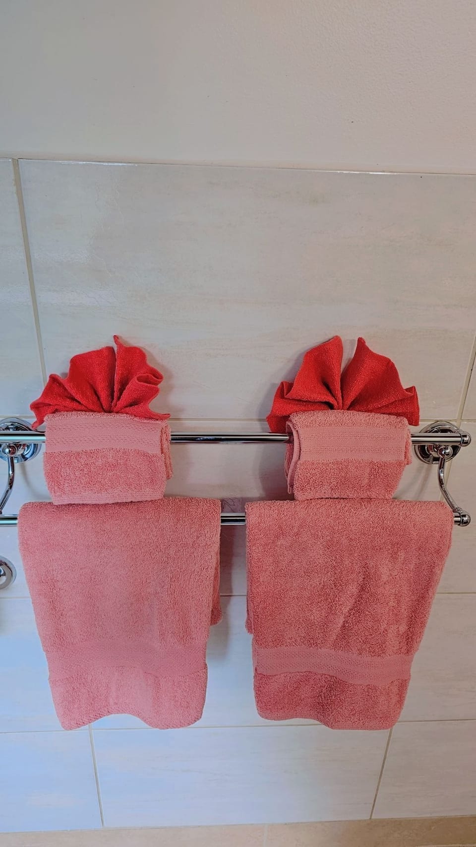 Bathroom Towel Arrangement