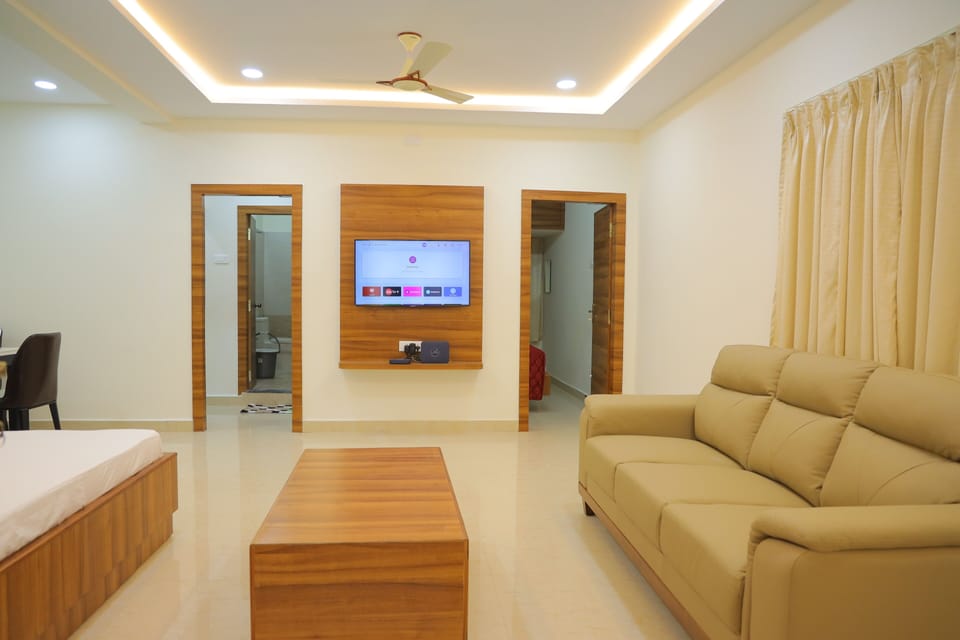 Luxury Double Room | Egyptian cotton sheets, premium bedding, in-room safe, soundproofing