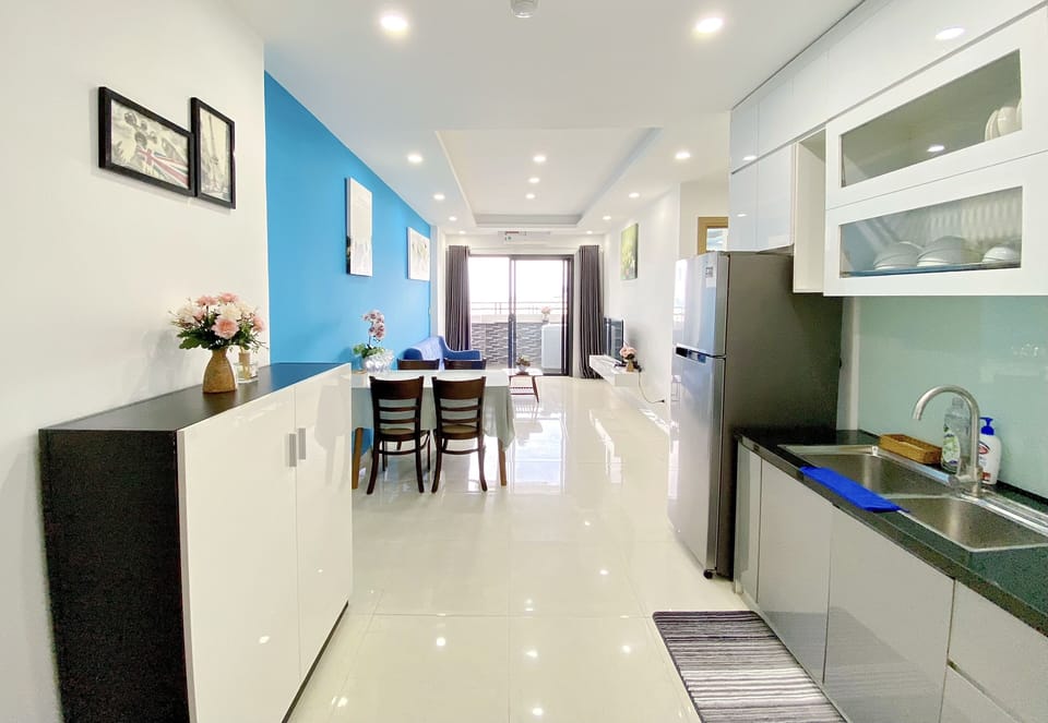 Family Apartment | Private kitchen | Fridge, microwave, stovetop, rice cooker