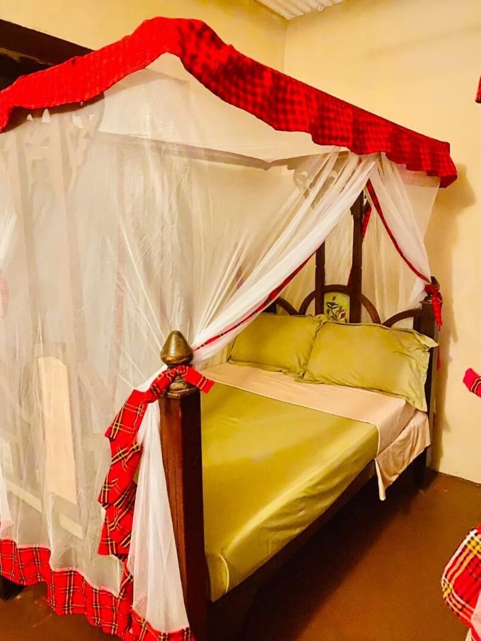 Deluxe House | 3 bedrooms, premium bedding, Tempur-Pedic beds, individually decorated
