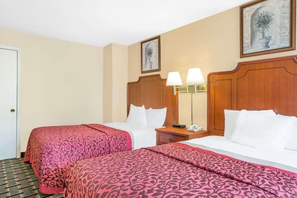 In-room safe, iron/ironing board, free WiFi, bed sheets