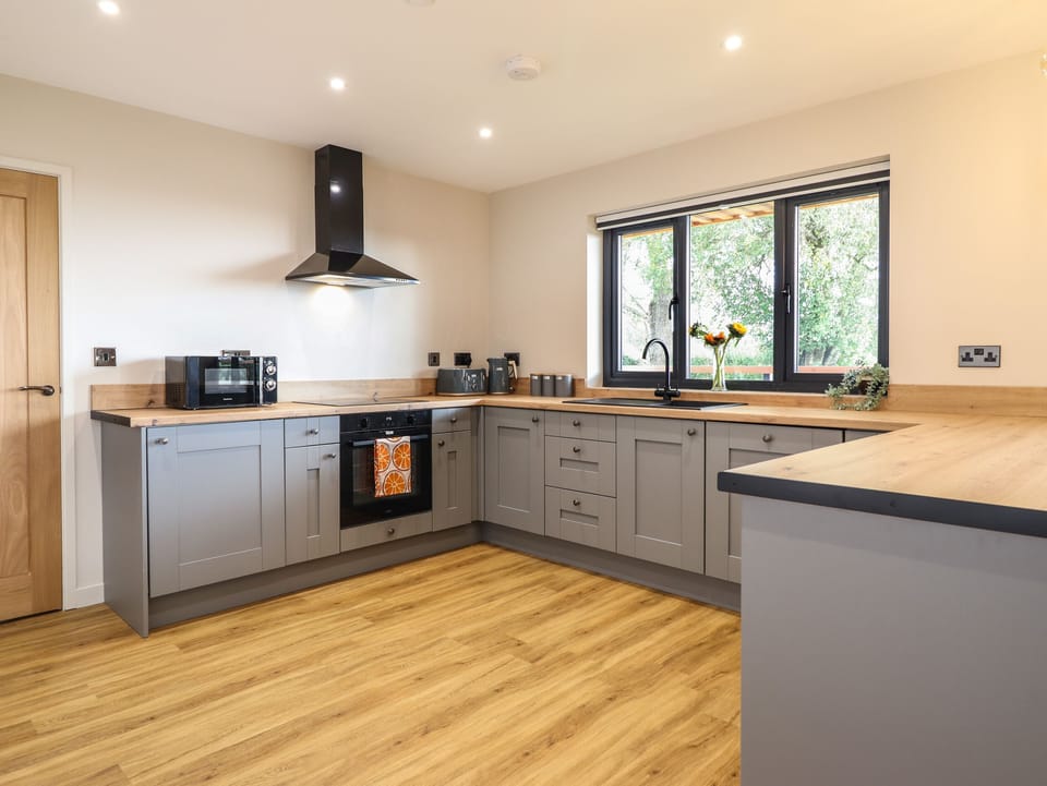 Fridge, dishwasher, electric kettle, toaster