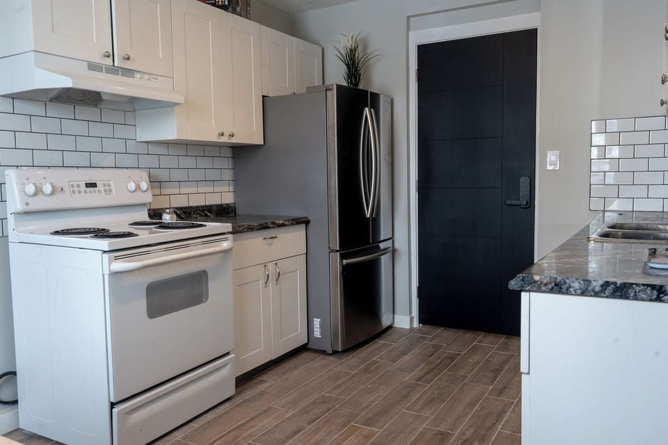 Apartment, 1 Bedroom, Patio, Garden View | Private kitchen