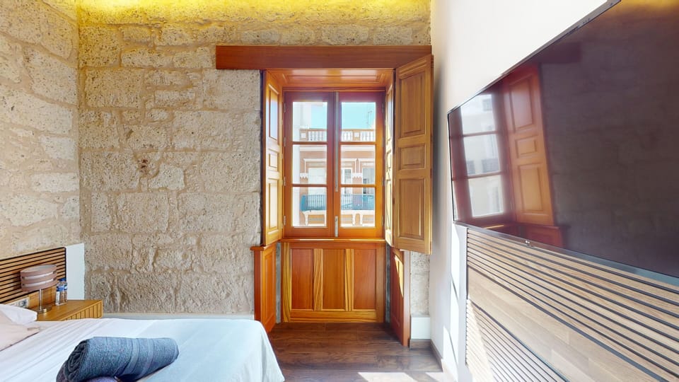 Standard Double Room | Down comforters, desk, laptop workspace, soundproofing
