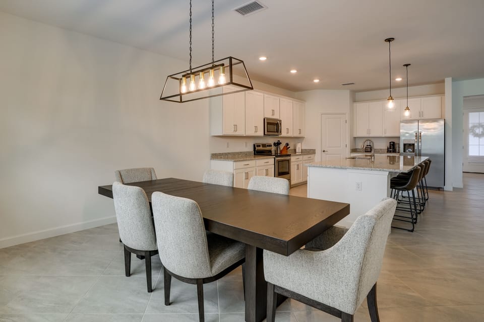 Dining Area | Dishes & Flatware Provided | Open Floor Plan