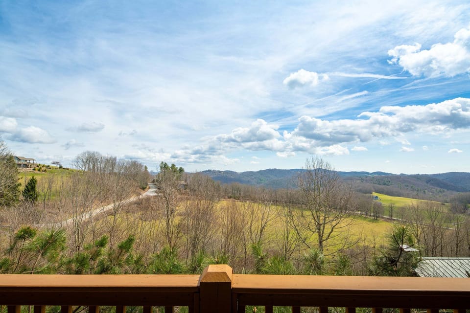 Enjoy Stunning Mountain Views While Sipping Your Morning Coffee