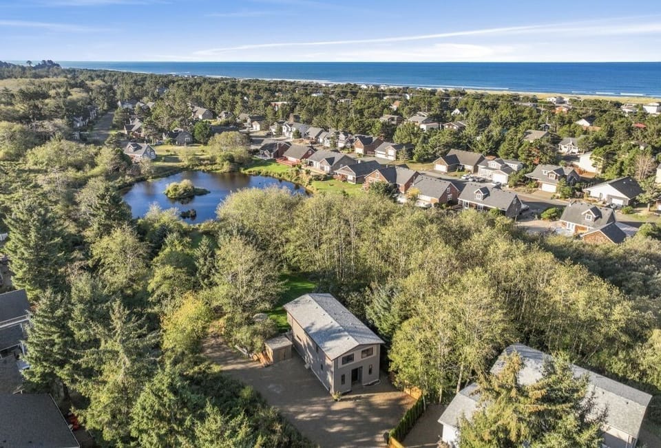 Two beautiful acres w/ private pond
*Hear the ocean-short walk to amazing beach