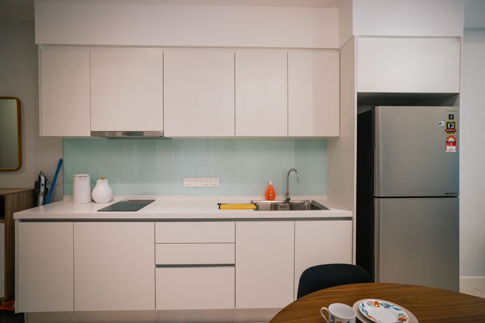 Fridge, microwave, oven, dishwasher