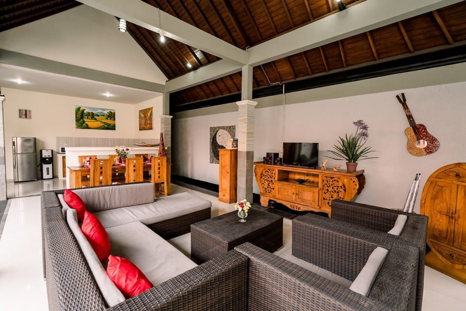 Family Villa | Living area | DVD player